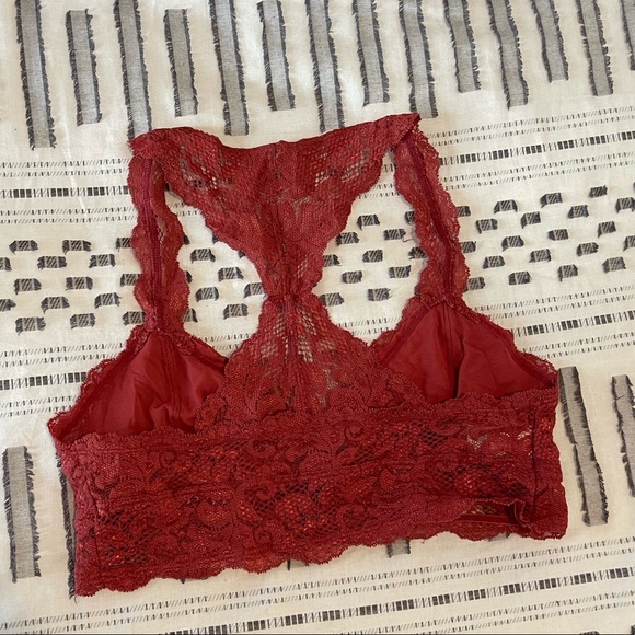 Lace bralette - Picture 2 of 3